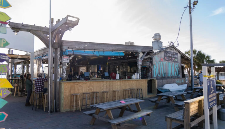 Chart Your Course: The Boathouse Oyster Bar, an Iconic Destin Restaurant