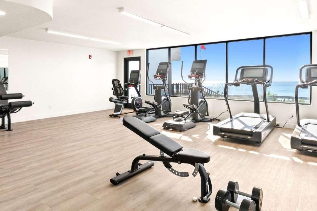 fitness center at one seagrove place