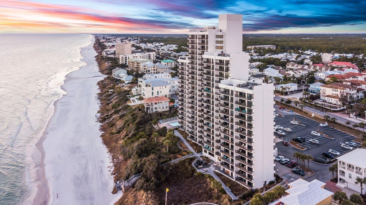 One Seagrove Place Gulf-front condominium