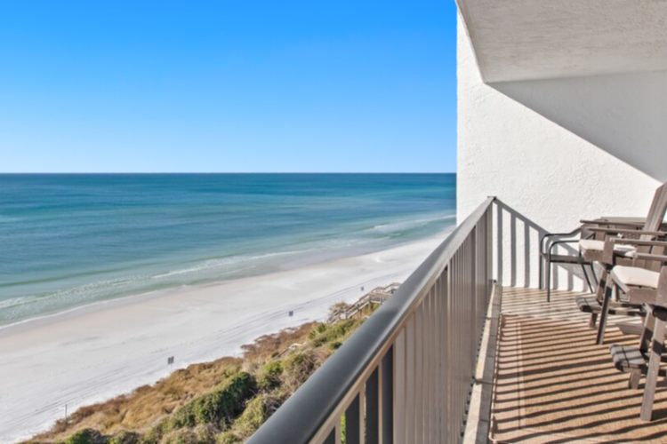 balcony view at one seagrove place
